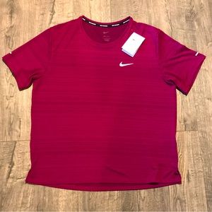 Men’s Nike Running T-shirt NWT